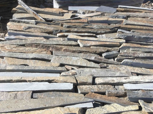 Горбушка златолит мультиколор для облицовки купить в Краснотурьинске