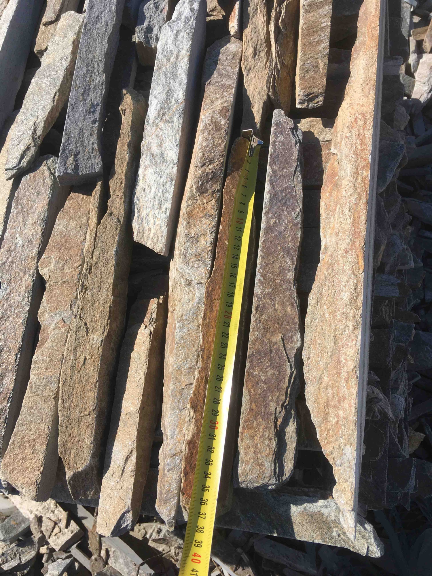 Горбушка златолит мультиколор для облицовки купить в Краснотурьинске