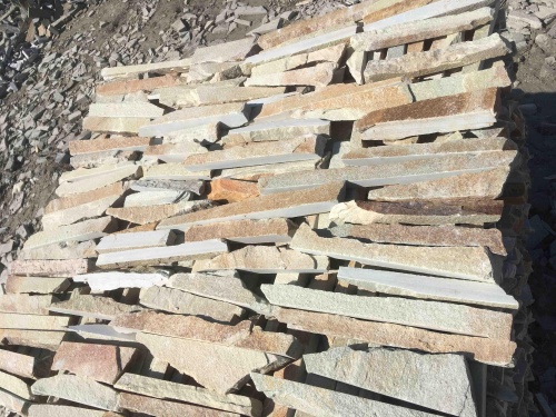 Горбушка златолит золотистый для облицовки купить в Краснотурьинске